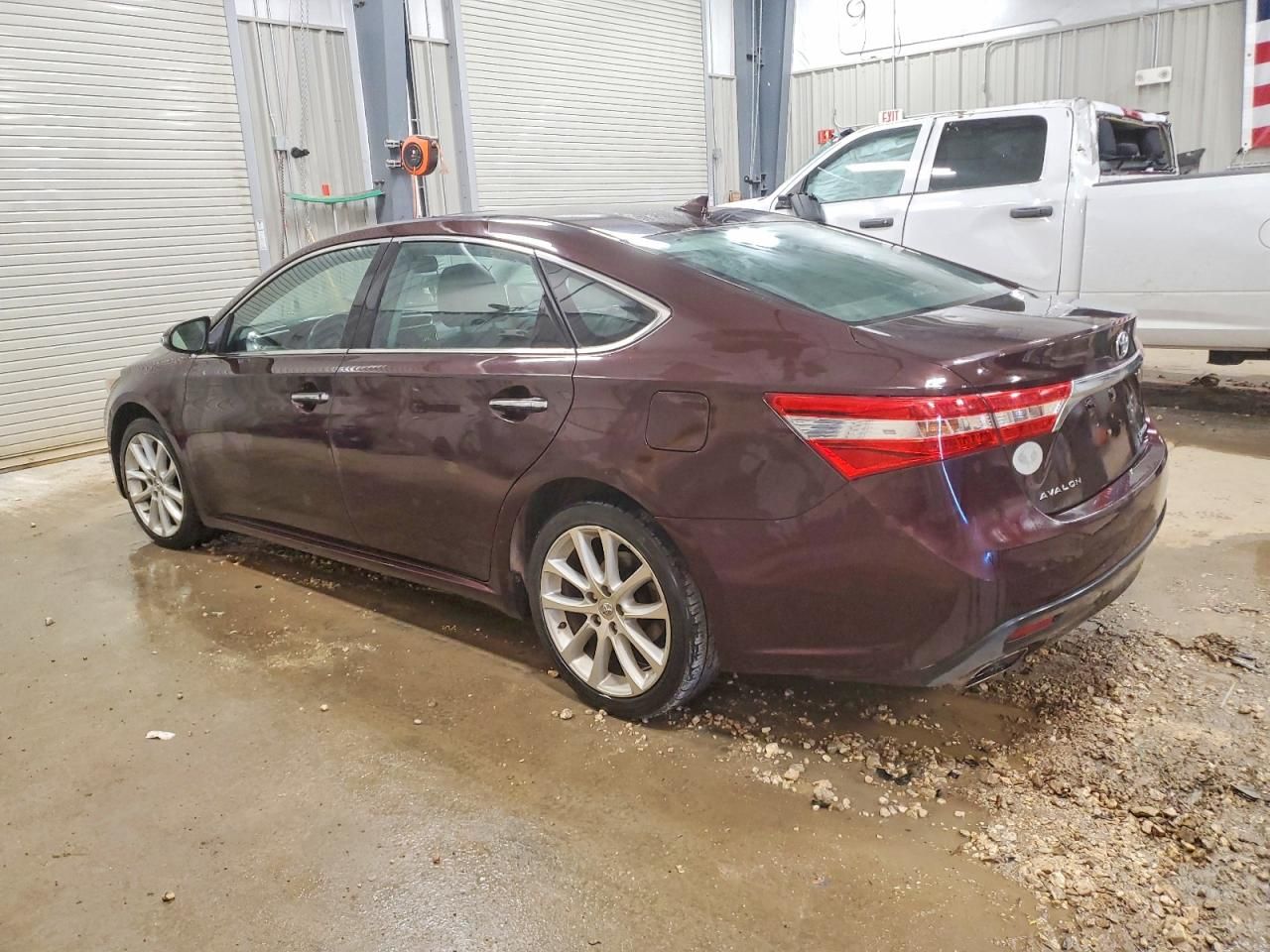 2013 Toyota Avalon Base