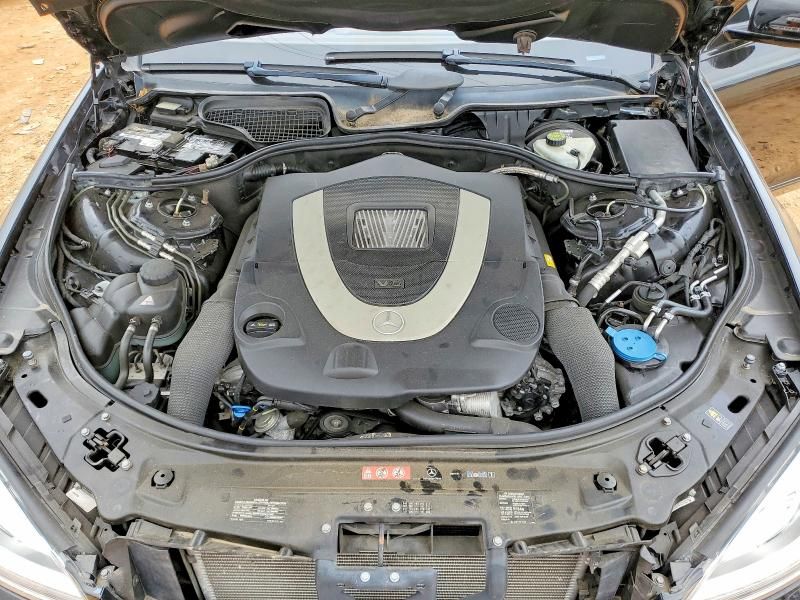 2011 Mercedes-Benz S 550