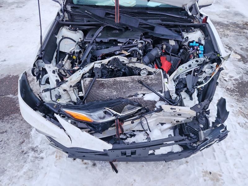 2022 Toyota Camry le