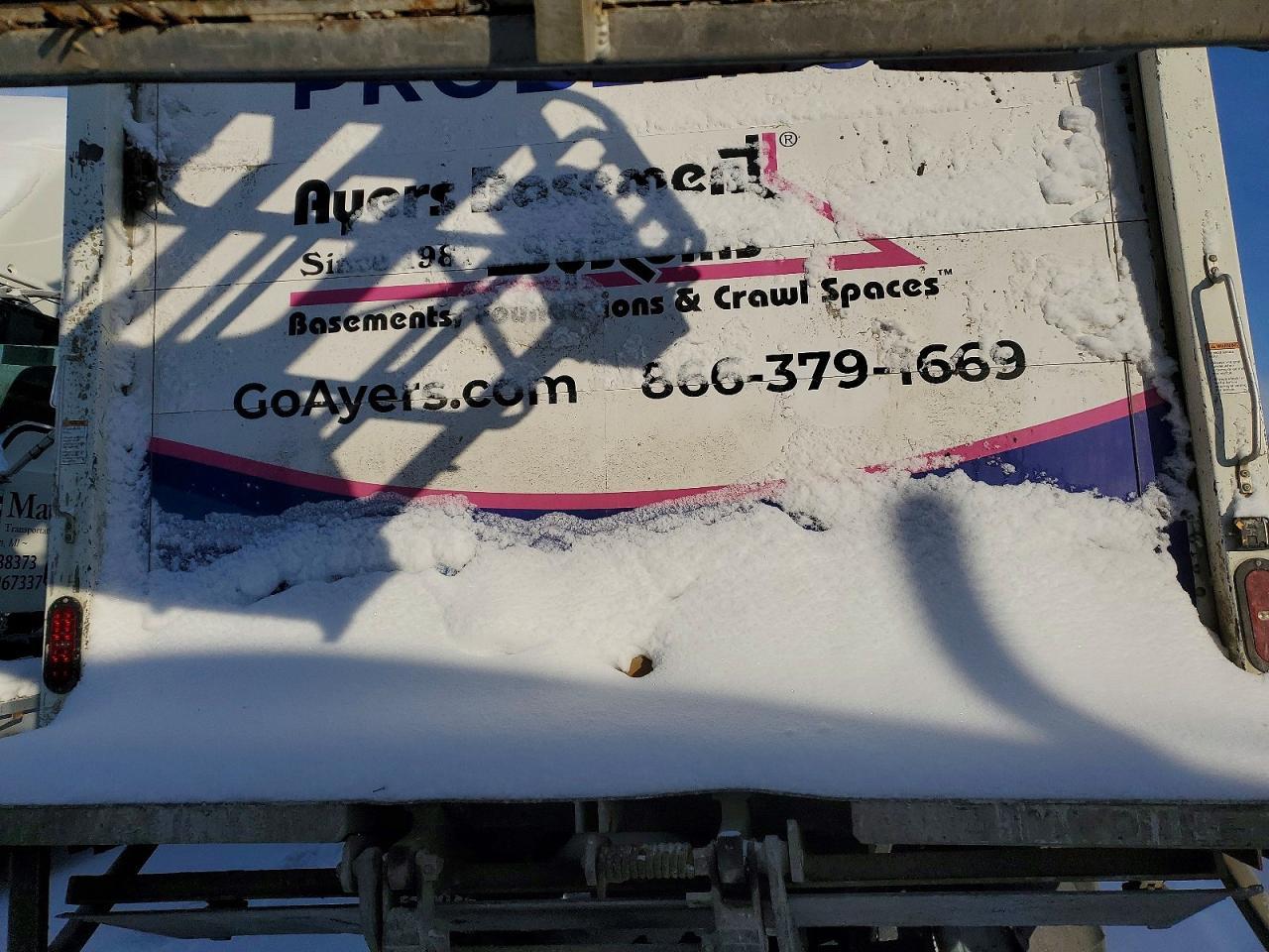 2021 Isuzu NRR BOX Truck