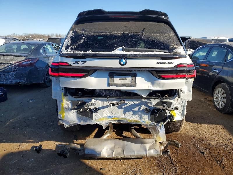 2025 BMW X7 Xdrive40i