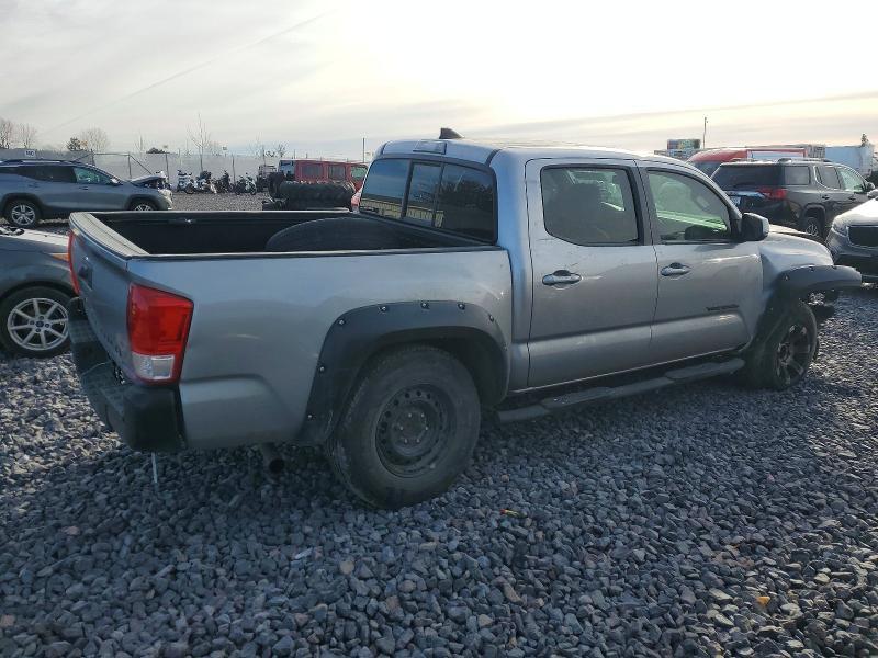 2017 Toyota Tacoma SR