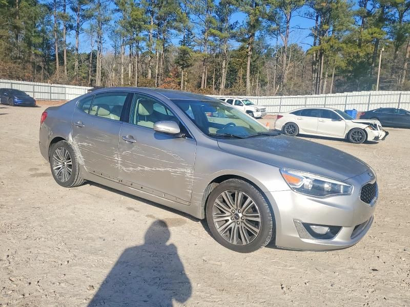 2014 KIA Cadenza Premium