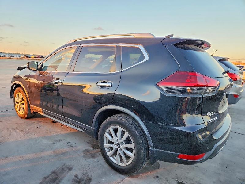 2020 Nissan Rogue