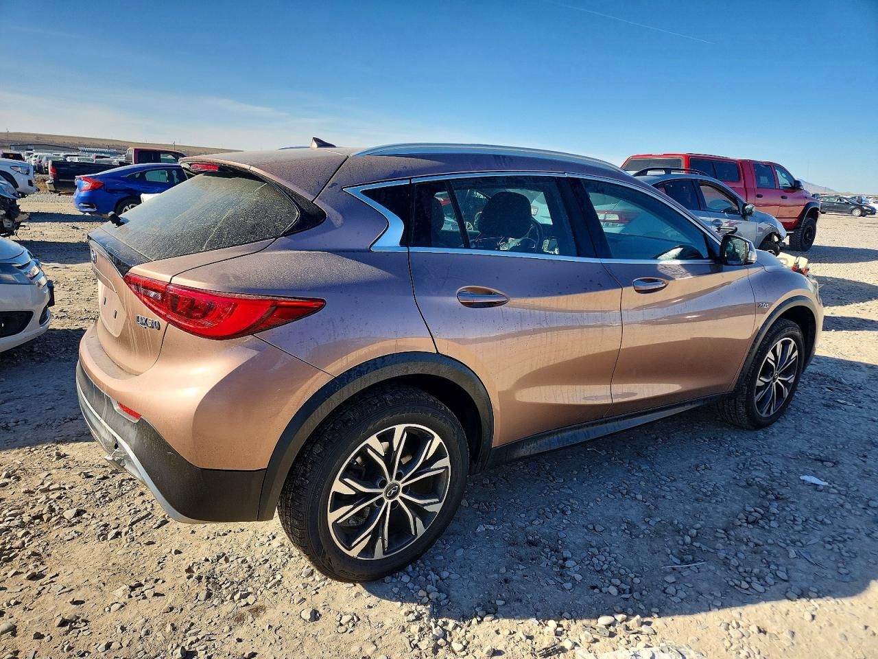 2017 Infinity Qx30 Luxury