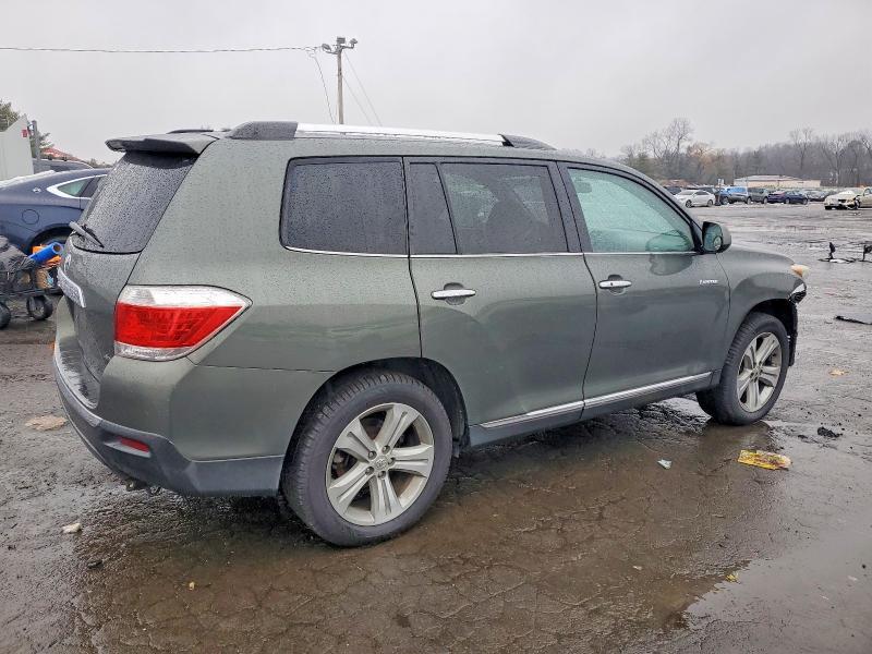 2013 Toyota Highlander Limited