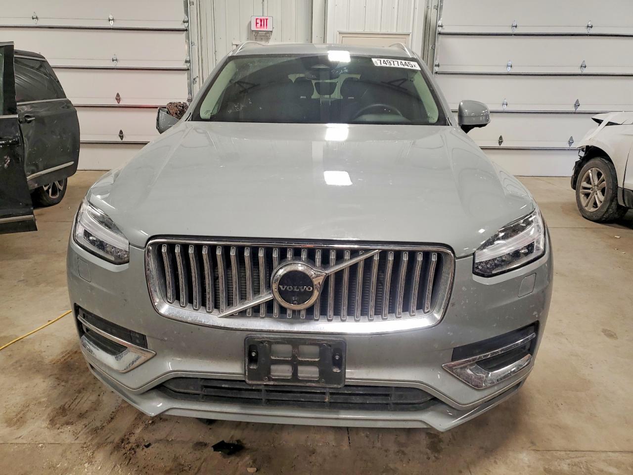 2024 Volvo Xc90 Plus