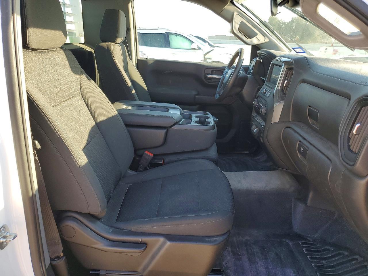 2023 Chevrolet Silverado C1500