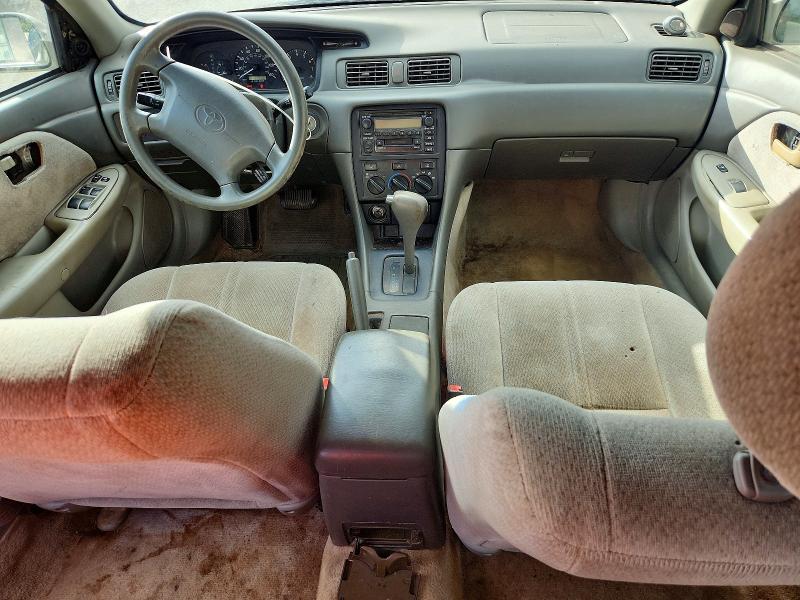 2000 Toyota Camry le