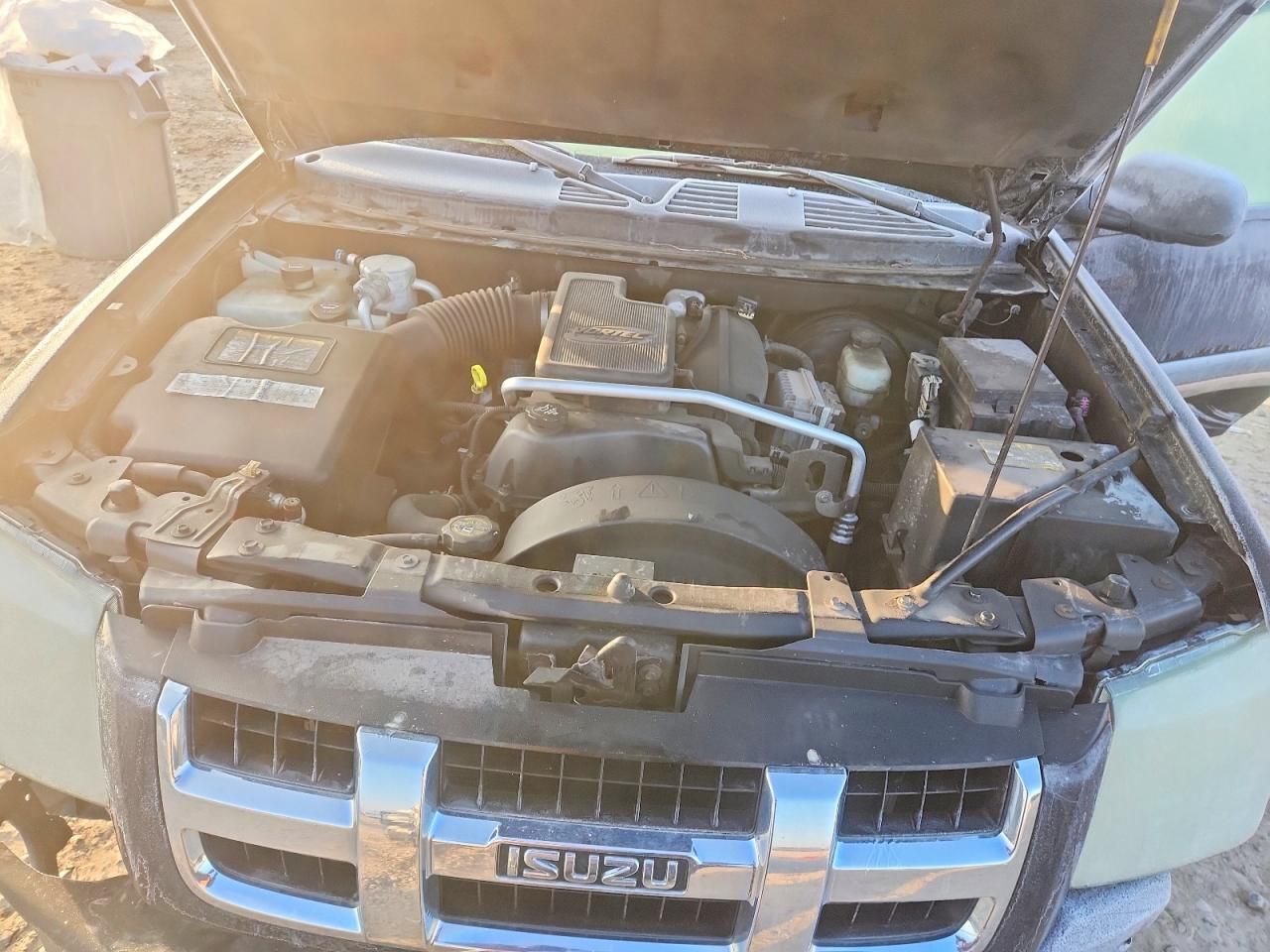 2004 Isuzu Ascender s