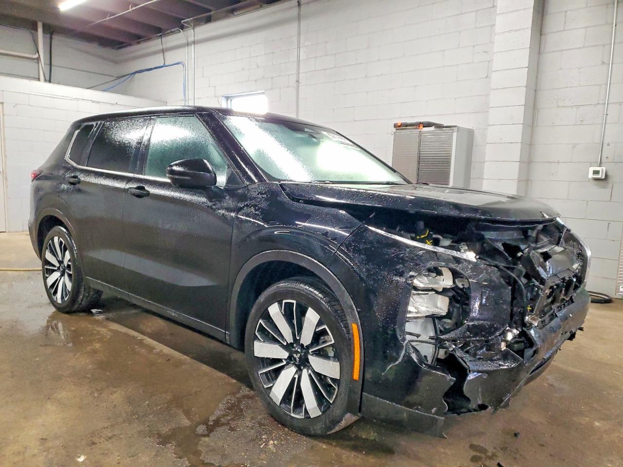 2025 Mitsubishi Outlander se