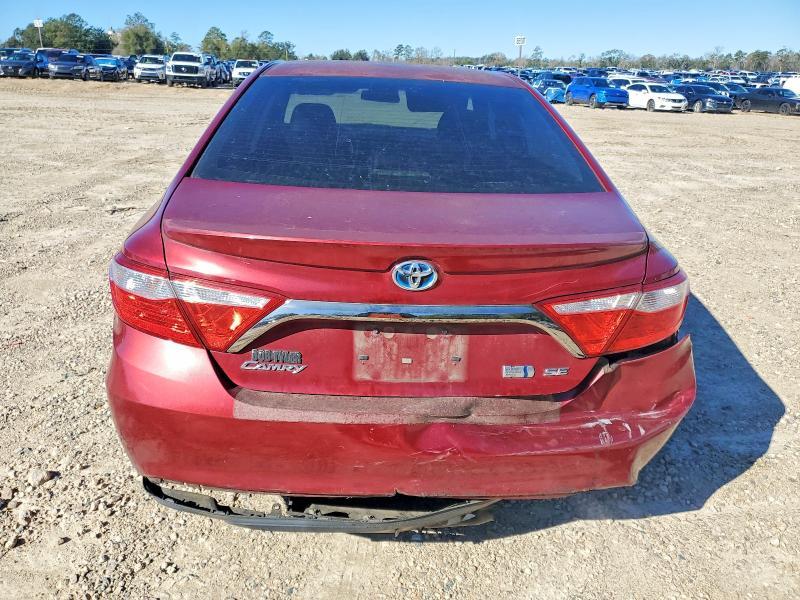 2015 Toyota Camry Hybrid