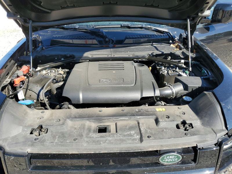 2025 Land Rover Defender 110 s