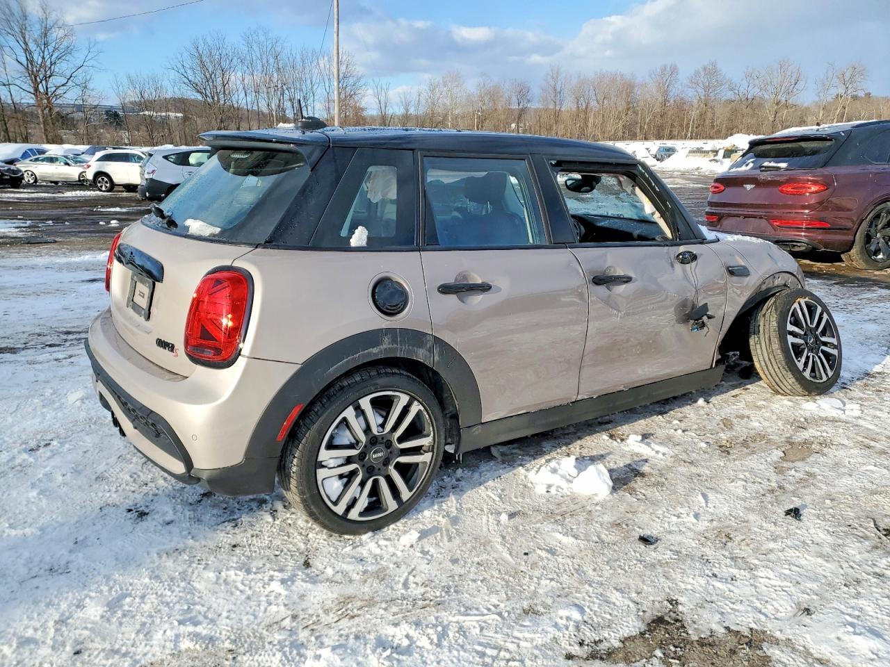 2024 Mini Cooper s