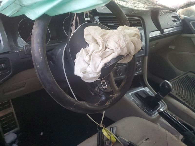 2017 Volkswagen Golf Alltrack s