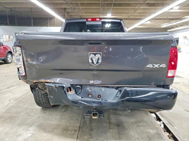 2015 Dodge Ram 1500 slt