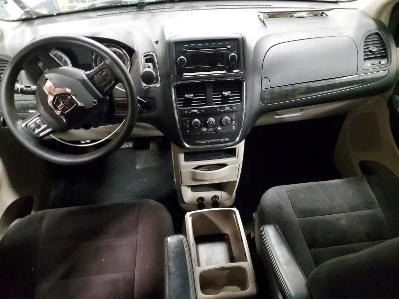 2014 Dodge Grand Cara se