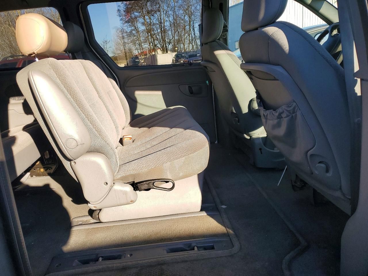 2005 Dodge Grand Caravan se