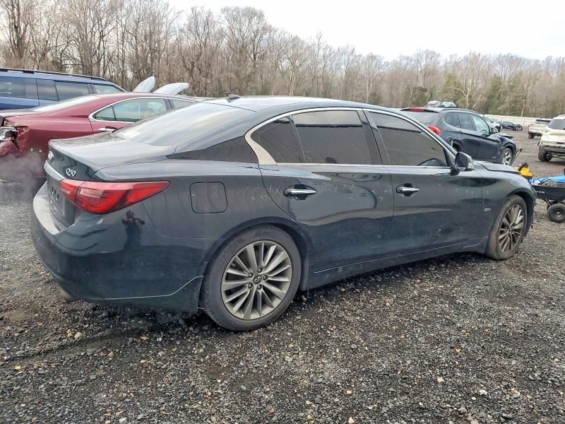 2018 Infiniti Q50 Luxe