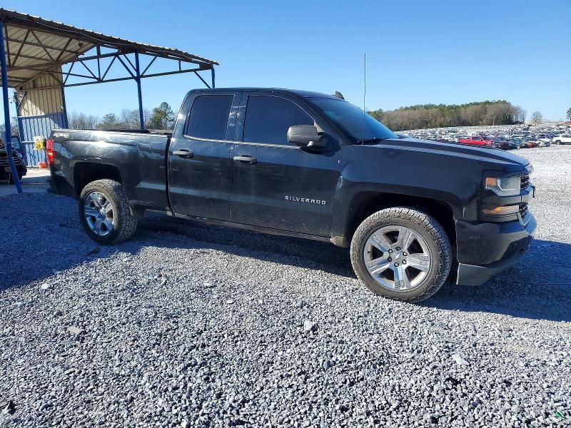 2016 Chevrolet Silverado K1500 Custom