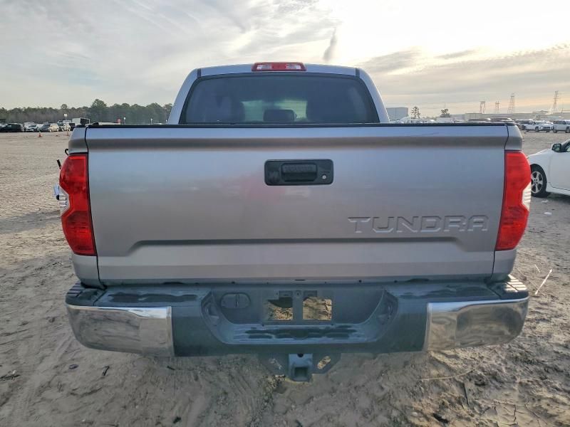 2016 Toyota Tundra Crewmax SR5