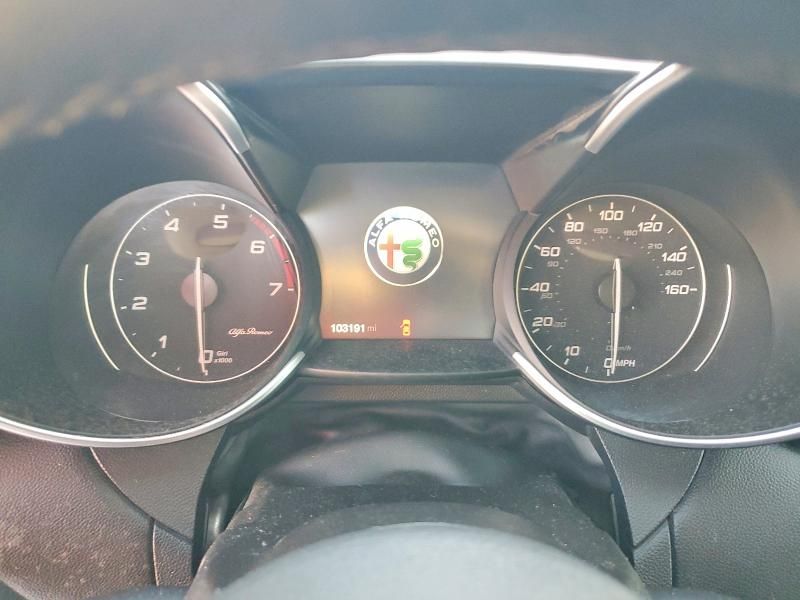 2017 Alfa Romeo Giulia ti