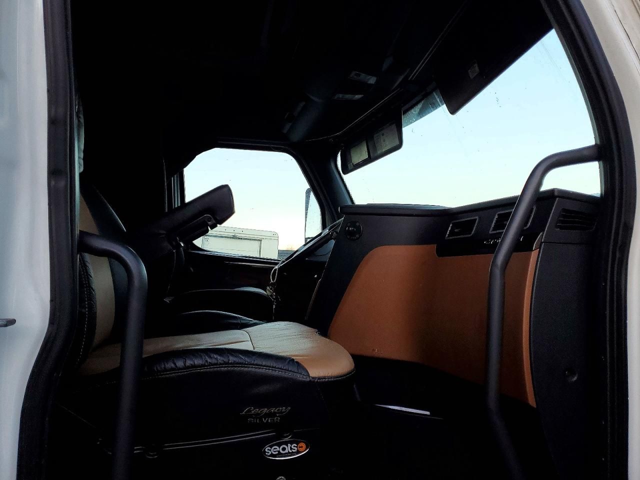 2019 Freightliner Cascadia 116