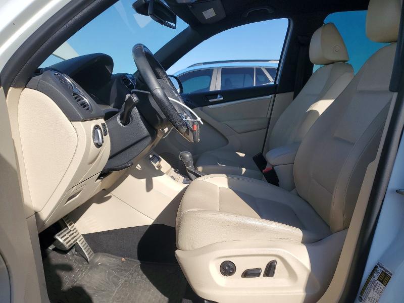 2016 Volkswagen Tiguan s
