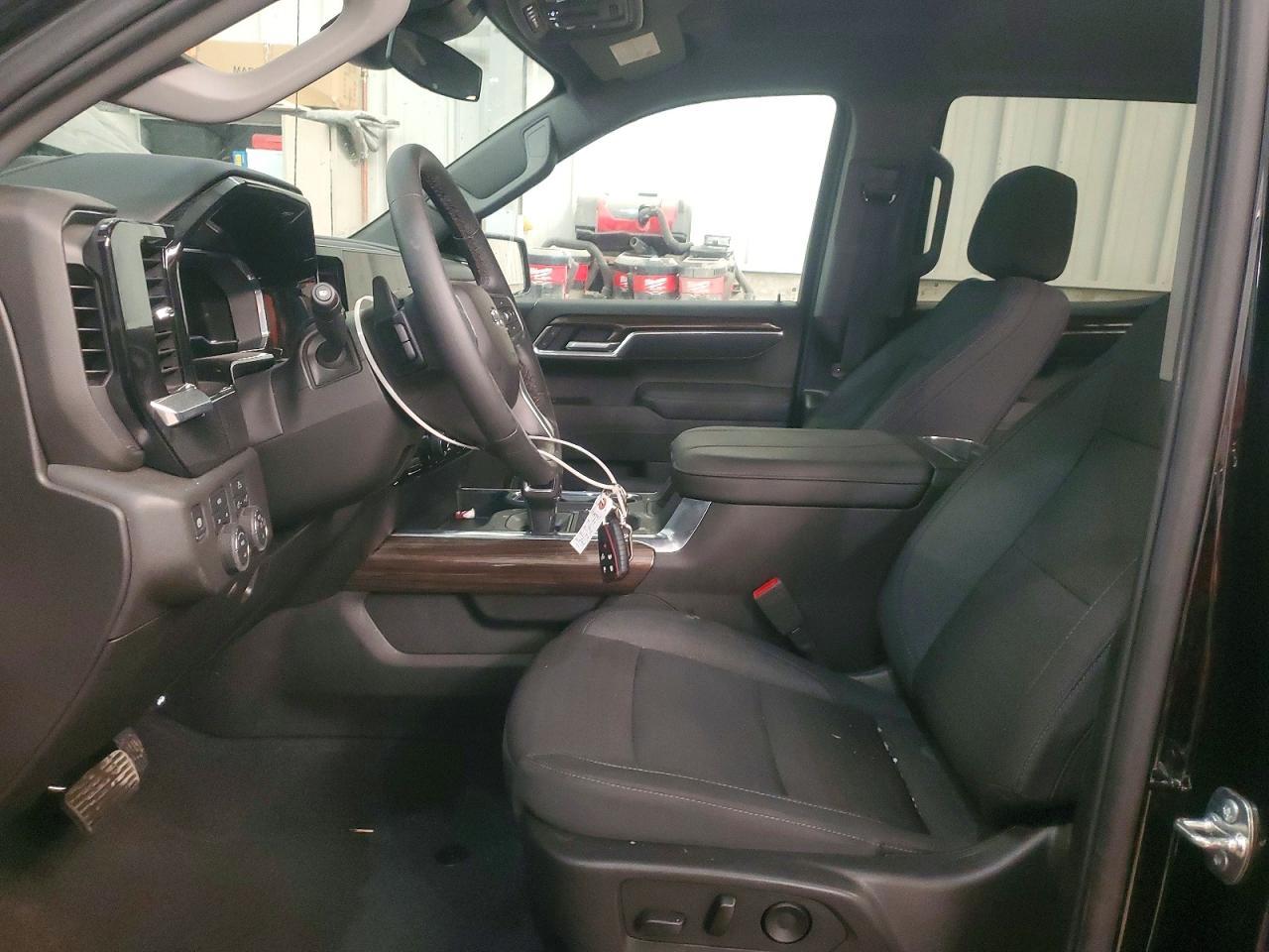 2025 Chevrolet Silverado K1500 RST