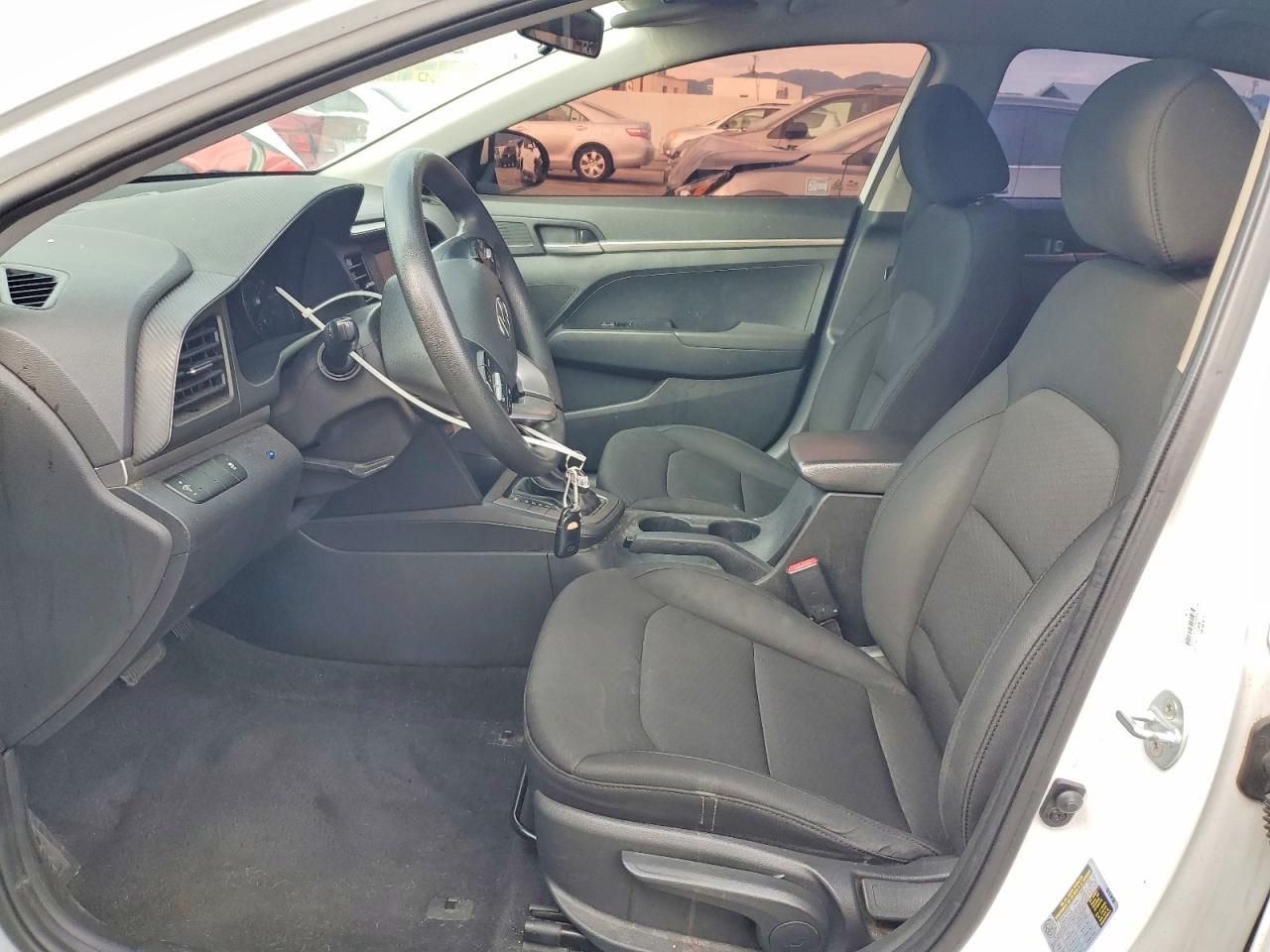 2019 Hyundai Elantra se