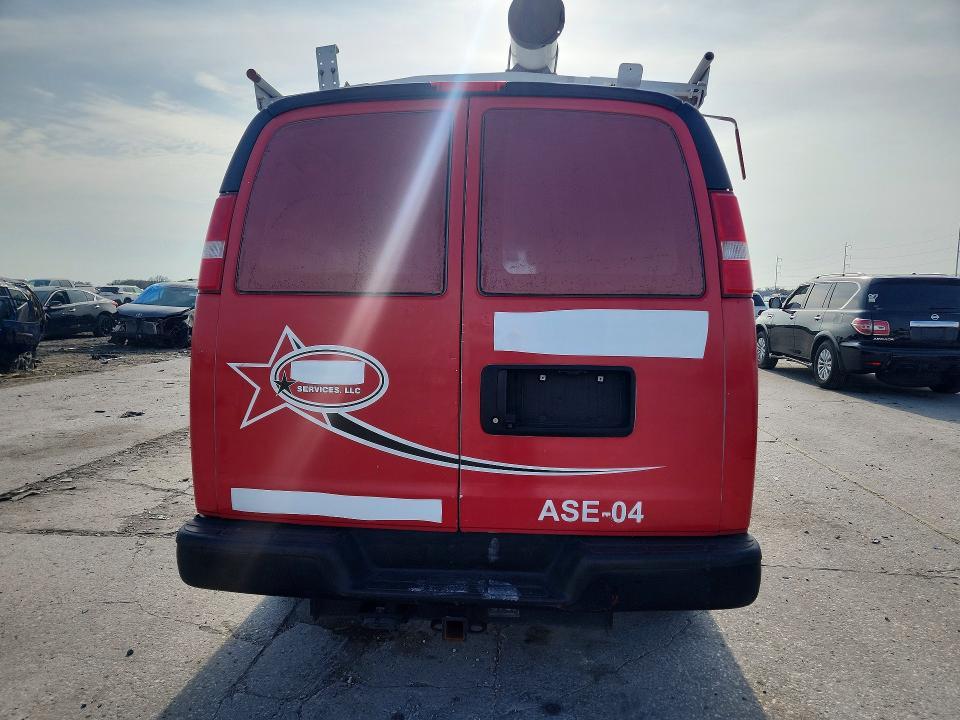 2021 Chevrolet Express G2500