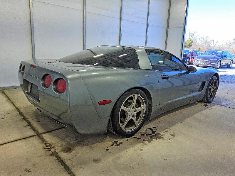 2004 Chevrolet Corvette