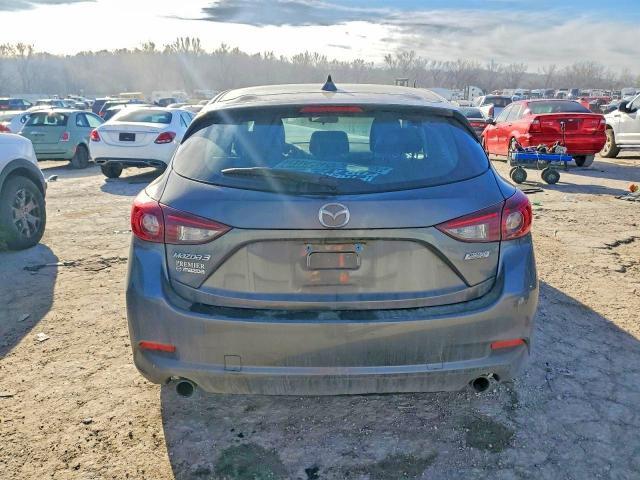 2018 Mazda 3 Touring