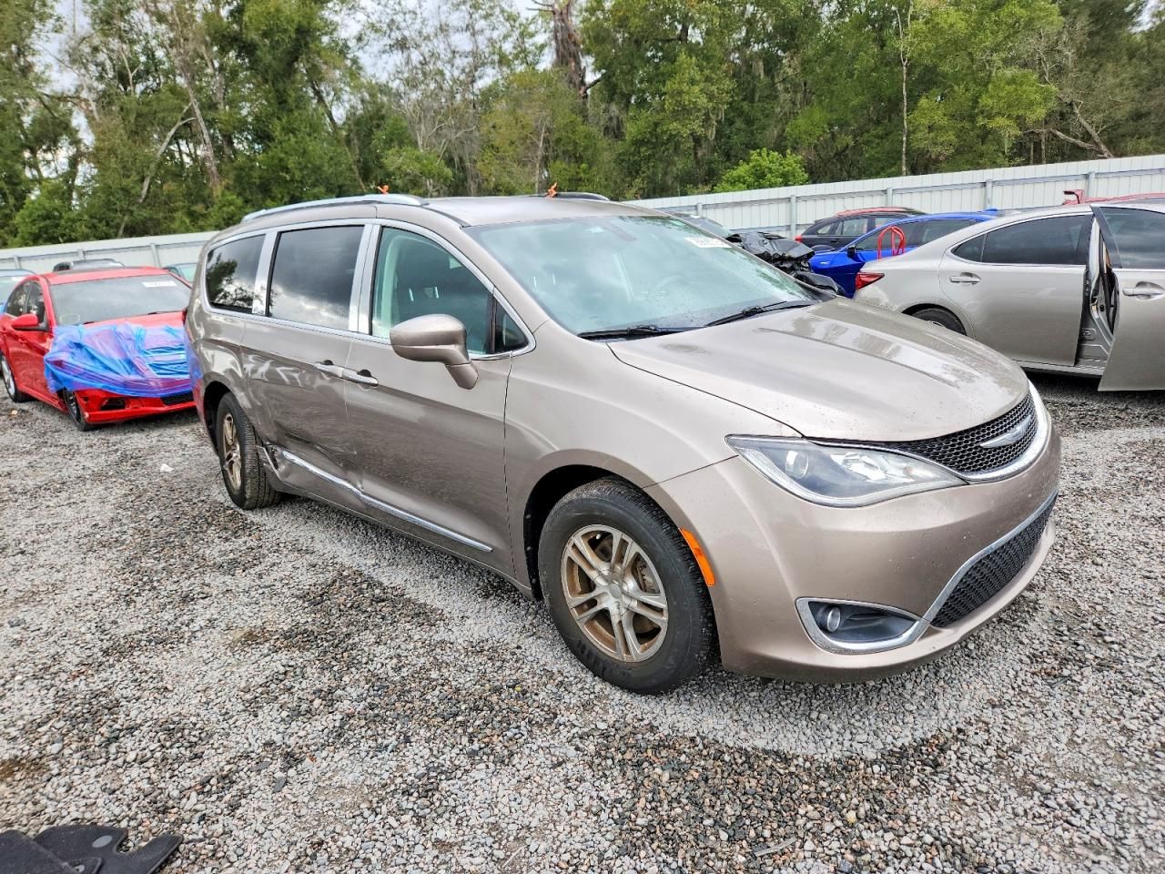 2017 Chrysler Pacifica Touring l Plus