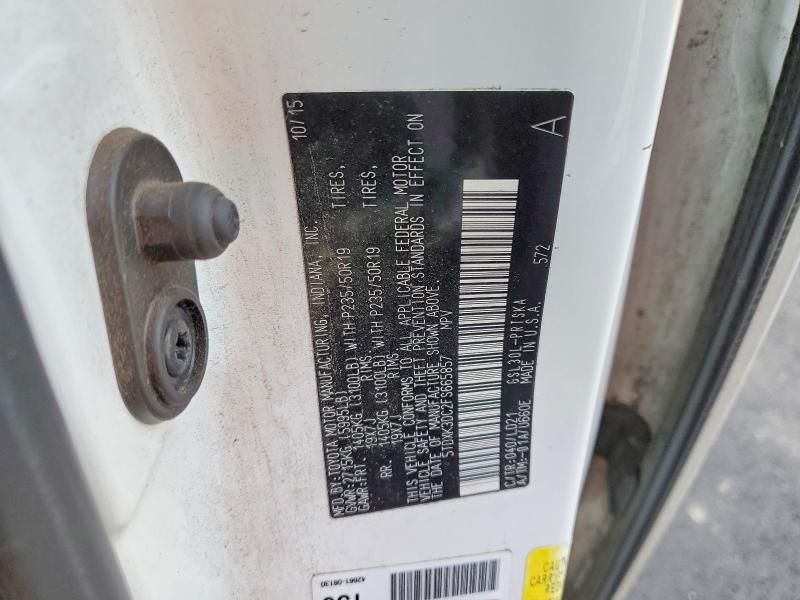 2015 Toyota Sienna Sport