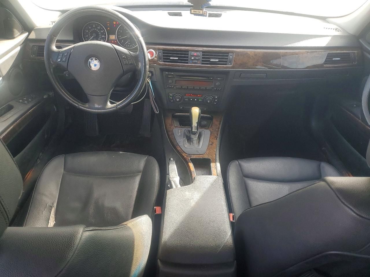 2006 BMW 325 i Automatic