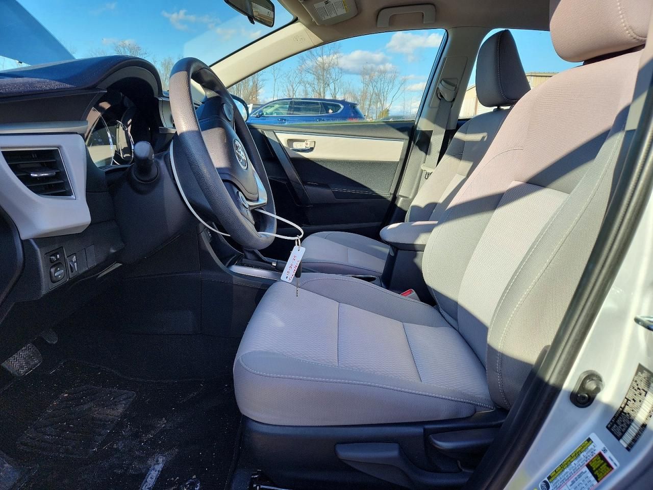 2014 Toyota Corolla l