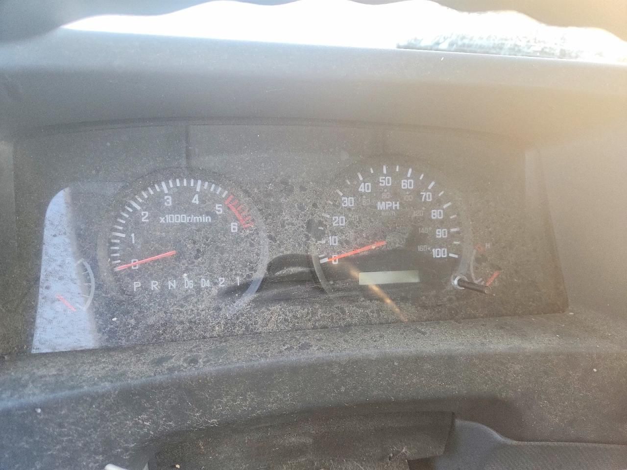 2016 Isuzu NPR HD BOX Truck