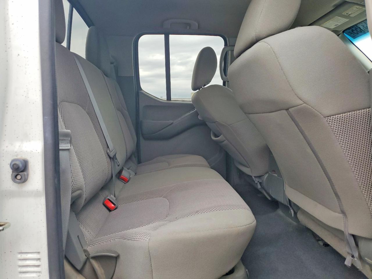 2019 Nissan Frontier s