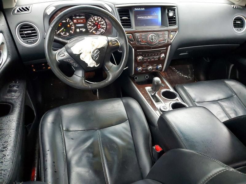 2015 Nissan Pathfinder s