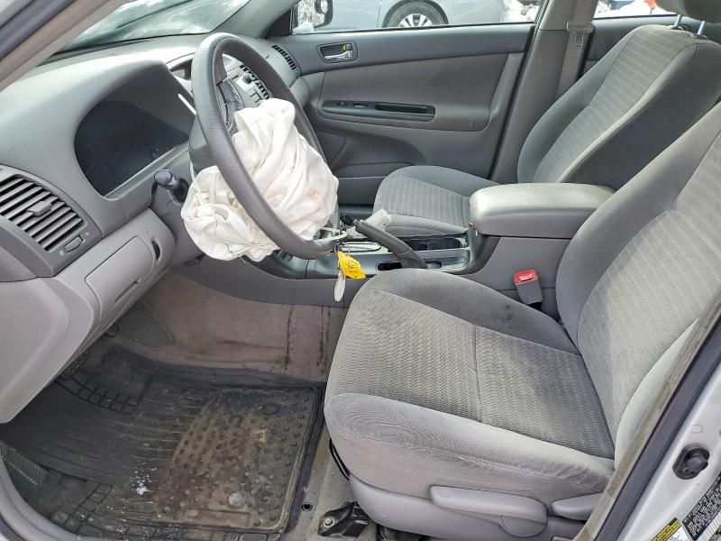 2006 Toyota Camry le