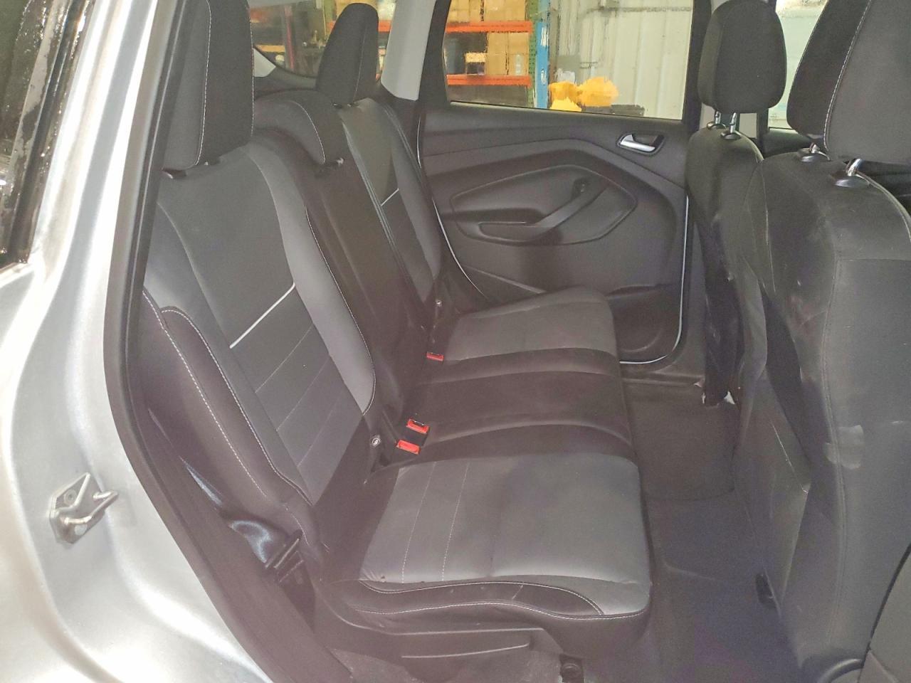 2015 Ford Escape se