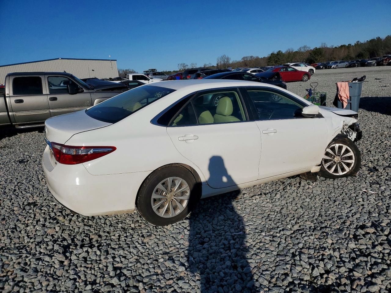 2017 Toyota Camry le