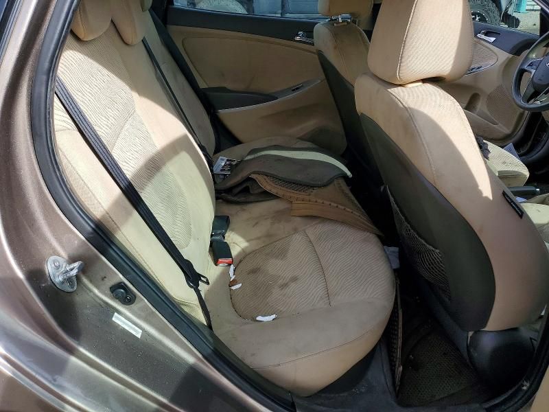 2013 Hyundai Accent gls