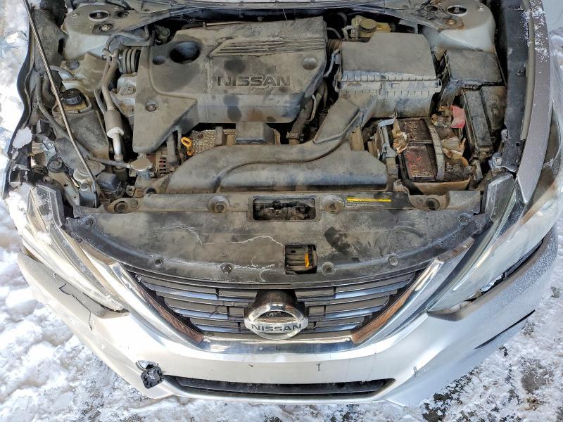 2017 Niss Altima 2.5