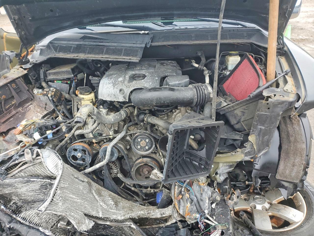 2012 Nissan Armada sv