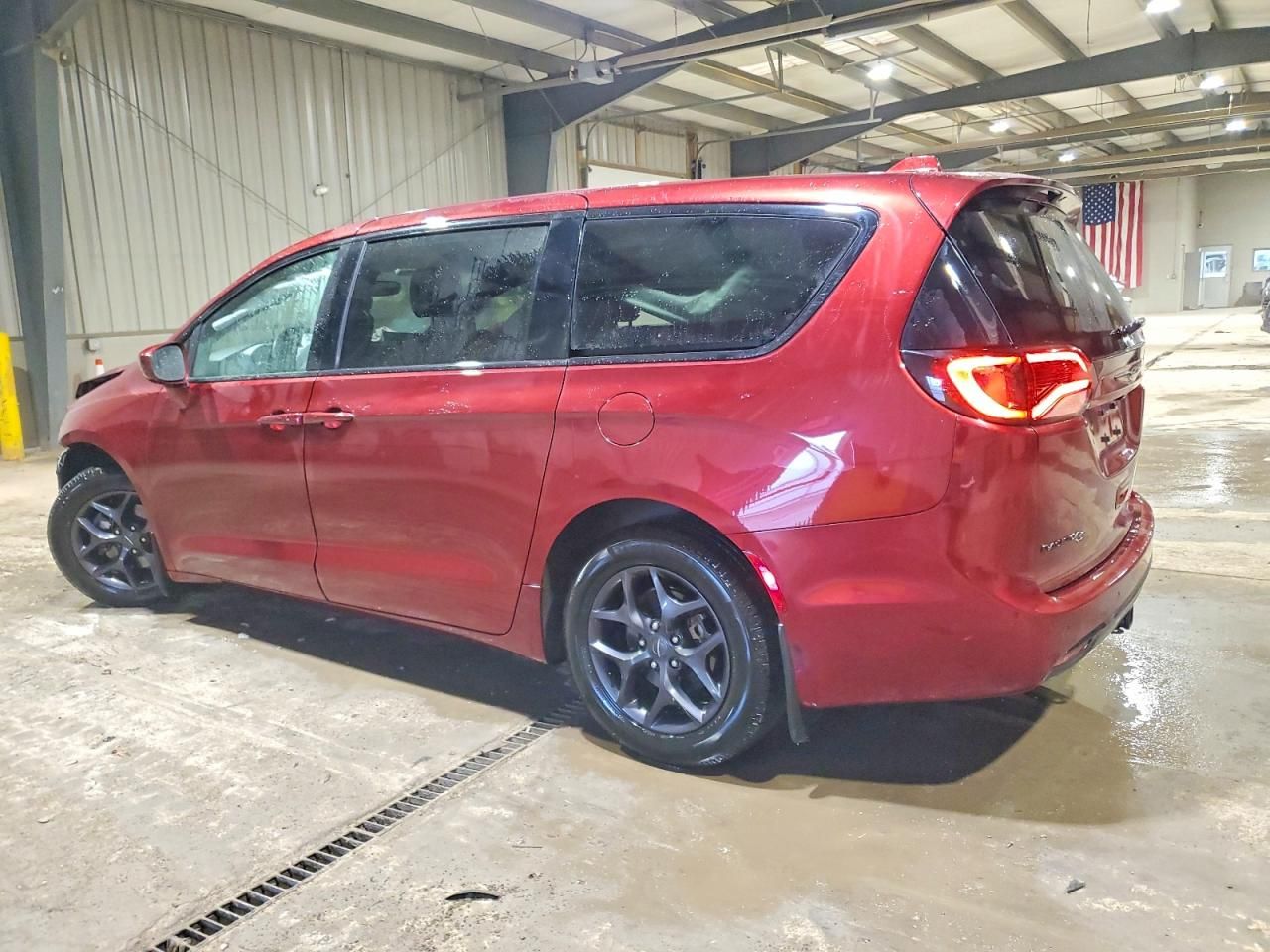 2020 Chrysler Pacifica Touring
