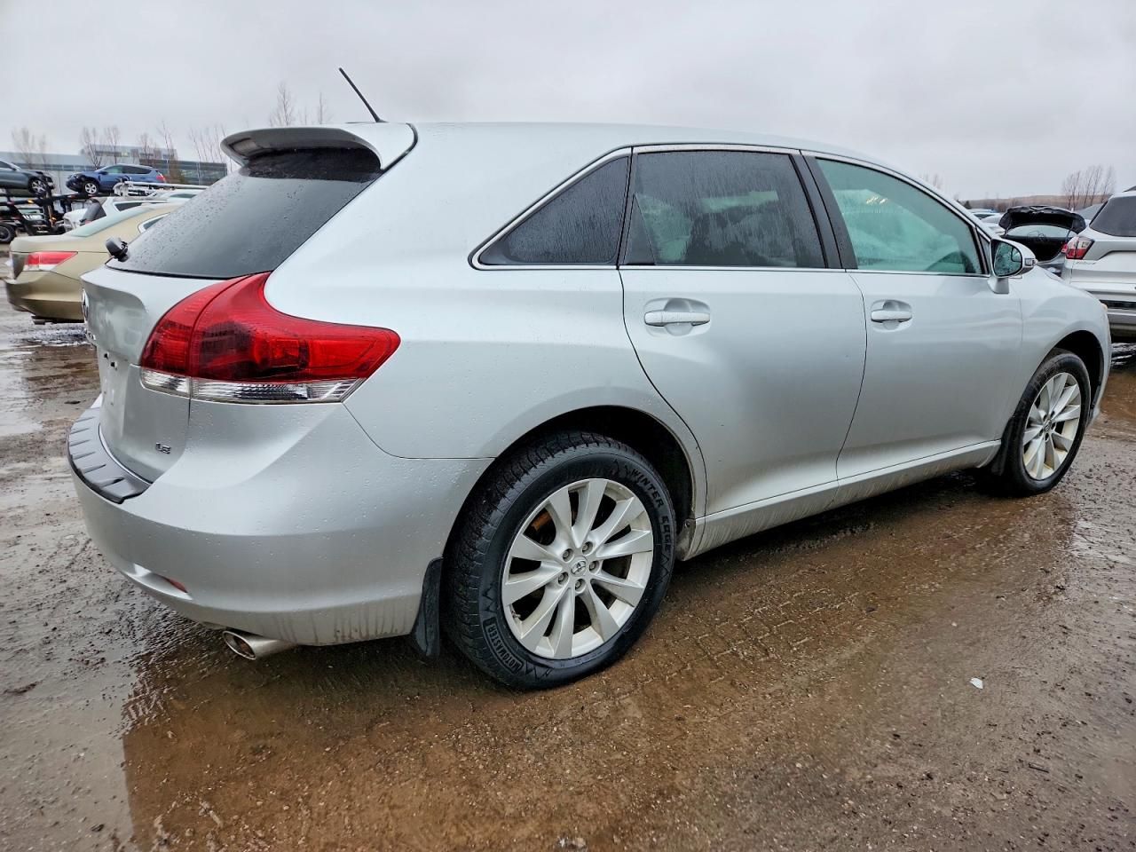 2014 Toyota Venza le