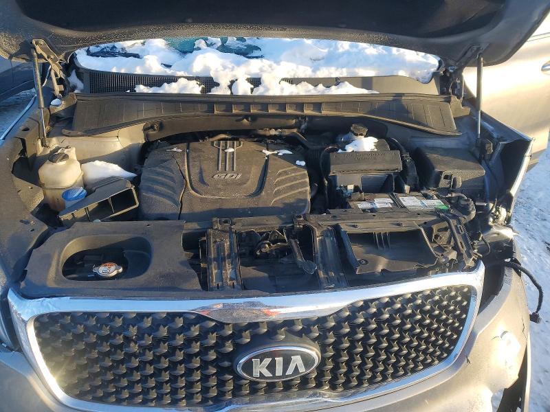 2017 KIA Sorento lx V6