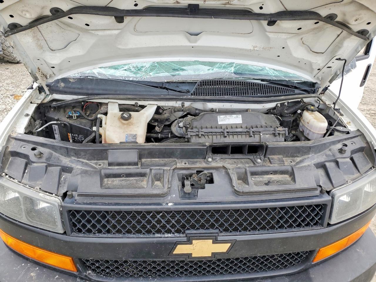 2021 Chevrolet Express G2500